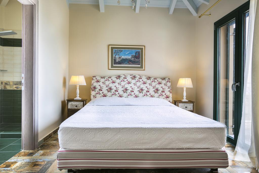 סבורונטה Pleiades Luxury Villa מראה חיצוני תמונה