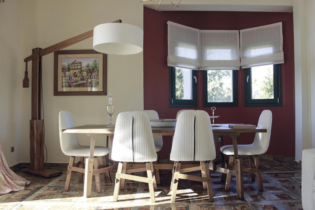 סבורונטה Pleiades Luxury Villa מראה חיצוני תמונה