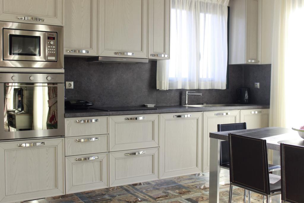 סבורונטה Pleiades Luxury Villa מראה חיצוני תמונה